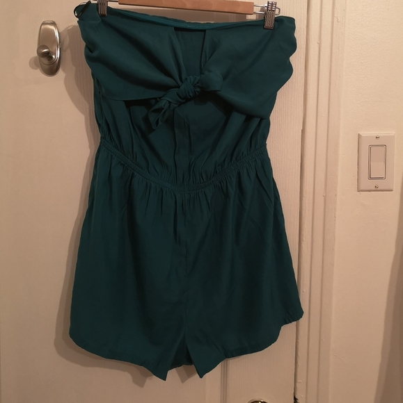 Romper with bow - Picture 2 of 6